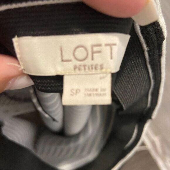 Ann‎ Taylor LOFT Women's Contour Fit Pull-on Stretched Knit Skirt - Picture 5 of 5